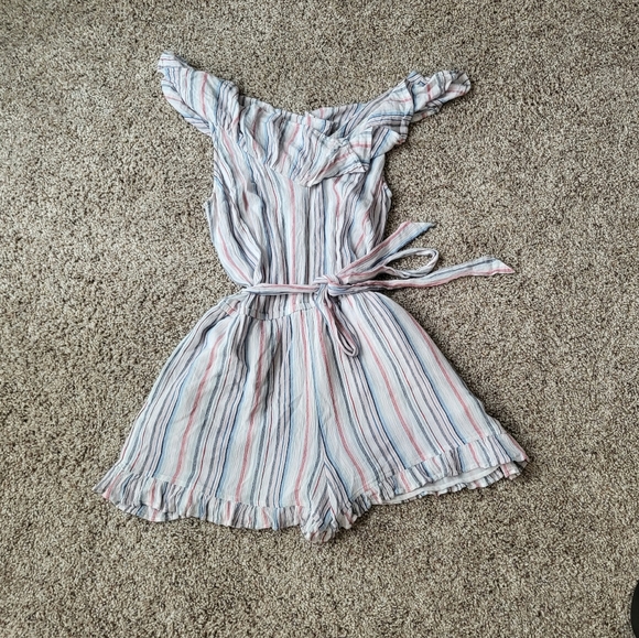 American Eagle Outfitters Pants - American Eagle romper neck ruffle S